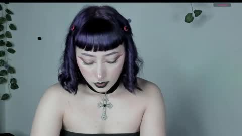 Sophie  online show from 7, 4, 2026