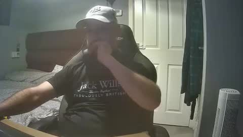 bluebirdflame1 online show from 2, 4, 2026