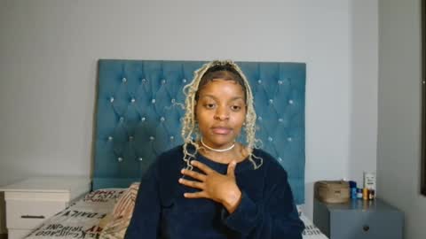 Snapshot of bluedi622952 chatting on 28, 6, 2026 Tee online show from 28, 6, 2026