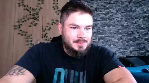 blueeyeboy0 online show from 17, 7, 2026