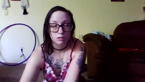 Blueeyedbeauty online show from 25, 7, 2026