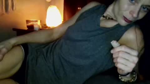 Blueeyedlie online show from 30, 1, 2025