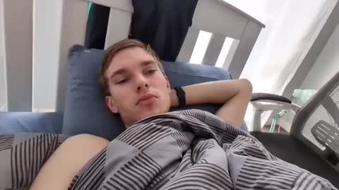 bluegaze6227724 online show from 1, 12, 2025