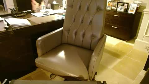 Snapshot of blueisles chatting on 12, 11, 2025 blueisles online show from 12, 11, 2025