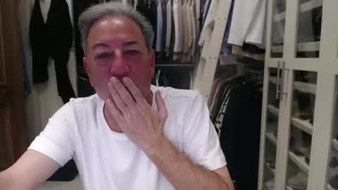 Snapshot of blueisles chatting on 2, 2, 2026 blueisles online show from 2, 2, 2026