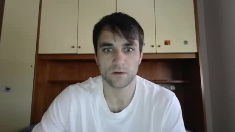 bluejoee online show from 19, 4, 2026