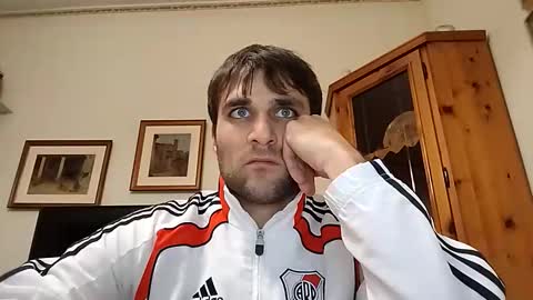 bluejoee online show from 23, 4, 2026