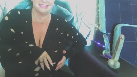 Snapshot of blueskysierra chatting on 9, 2, 2025 Sierra online show from 9, 2, 2025