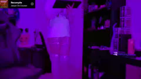 Blue online show from 5, 2, 2026