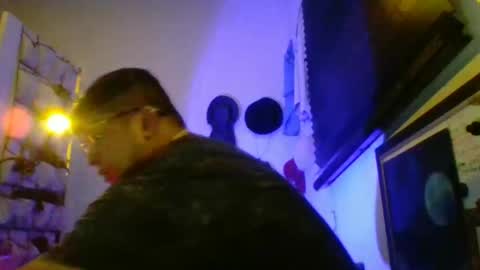 Snapshot of bluevegeta143 chatting on 4, 3, 2026 bluevegeta143 online show from 4, 3, 2026