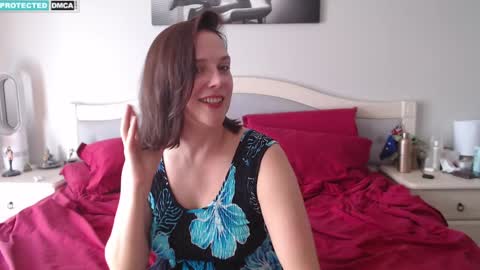 Snapshot of bluexstacey chatting on 27, 11, 2025 Stacey online show from 27, 11, 2025