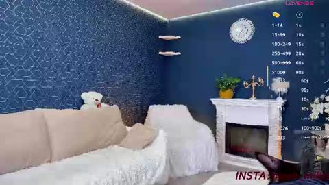 Mikki chan online show from 8, 7, 2026