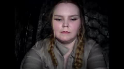 blushing_star online show from 18, 2, 2025