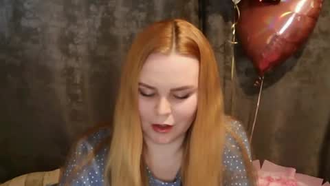 blushing_star online show from 27, 4, 2026