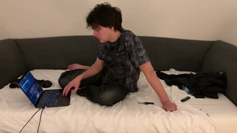 BluSky online show from 18, 2, 2025