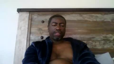 bluuthunder1914 online show from 14, 4, 2026