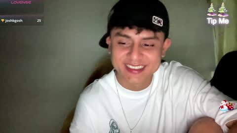 Snapshot of bob_pettersonn chatting on 12, 12, 2024 Bob INDEPENDENT MODEL online show from 12, 12, 2024