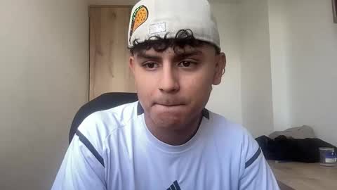 Bob  INDEPENDENT MODEL online show from 22, 3, 2026