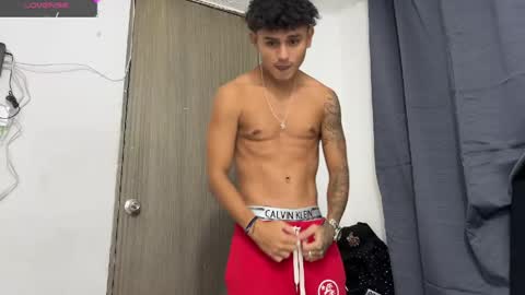 Snapshot of bob_pettersonn chatting on 4, 6, 2026 Bob INDEPENDENT MODEL online show from 4, 6, 2026