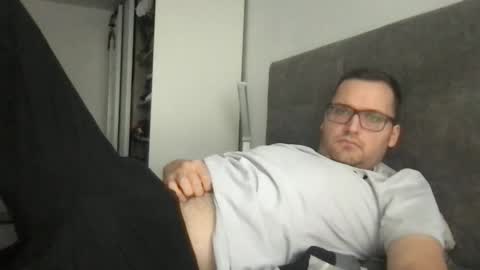 bobbele94 online show from 16, 12, 2025