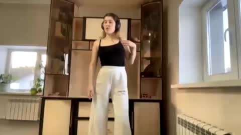 Kate online show from 9, 3, 2026