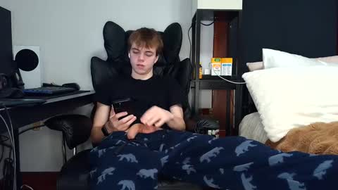 Snapshot of bobby72738 chatting on 25, 9, 2025 bobby72738 online show from 25, 9, 2025