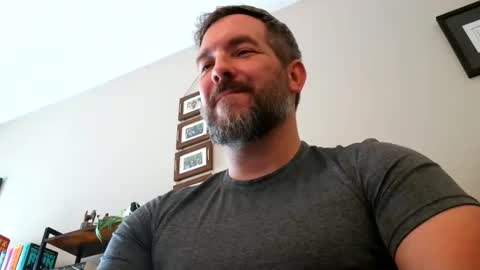Snapshot of bobchmw chatting on 13, 5, 2026 Bobchmw online show from 13, 5, 2026