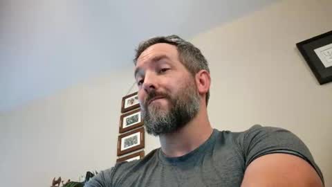 Snapshot of bobchmw chatting on 19, 5, 2026 Bobchmw online show from 19, 5, 2026