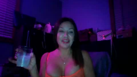milf online show from 13, 11, 2025