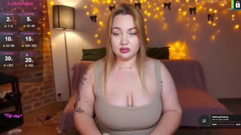 Snapshot of bodylina chatting on 18, 12, 2024 Lina online show from 18, 12, 2024