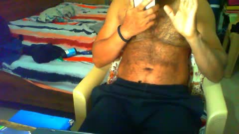 Chris B online show from 25, 4, 2026