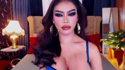 bombshellanita online show from 28, 4, 2026
