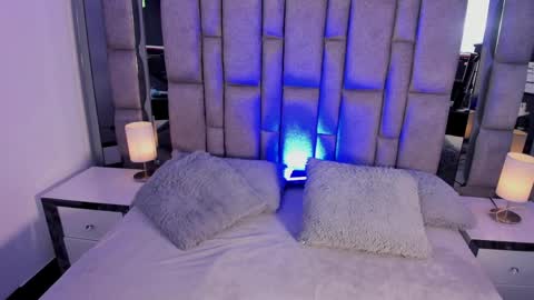 bonet_iris online show from 20, 4, 2026