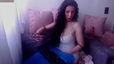 Snapshot of bonie_12 chatting on 2, 7, 2026 . Bonnie online show from 2, 7, 2026