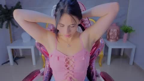 Bonnie  online show from 20, 4, 2026