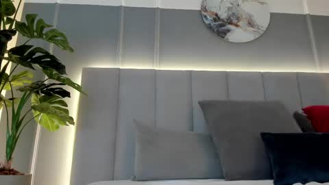 Bonnie online show from 4, 3, 2025