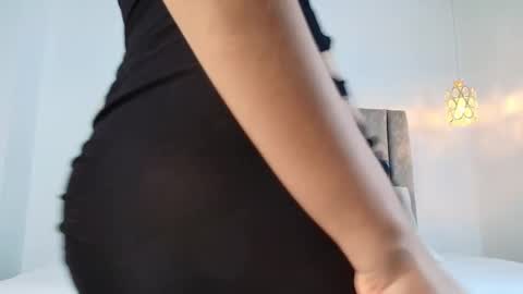 Bonnie online show from 9, 10, 2025