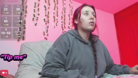 Bonnie Help me reach 500 likes online show from 5, 12, 2024