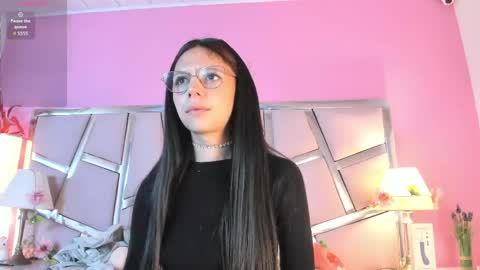 Bonnie  online show from 18, 5, 2026
