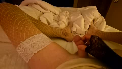 silky sissy sarah online show from 14, 7, 2026