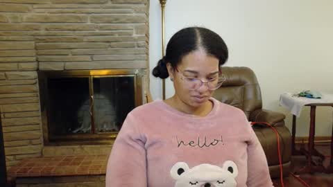 Queen Bon Vivantt online show from 31, 10, 2025