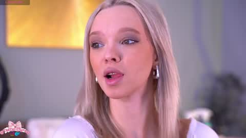 Alina online show from 11, 4, 2026