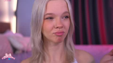 Snapshot of boobybliss chatting on 2, 5, 2026 Alina online show from 2, 5, 2026