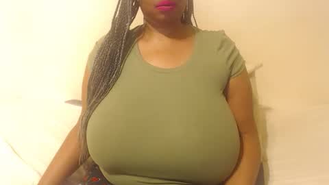 boobyqueen online show from 21, 11, 2025