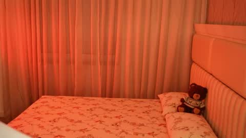 boootyfrytti online show from 18, 4, 2026