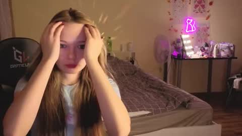 Milena online show from 27, 10, 2025