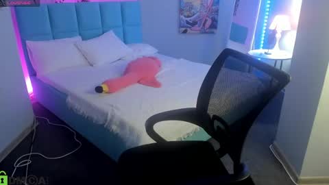 Milena online show from 8, 4, 2026