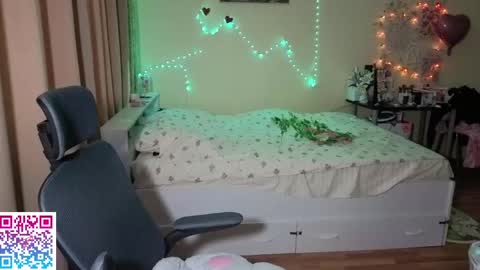 Milena online show from 15, 4, 2026