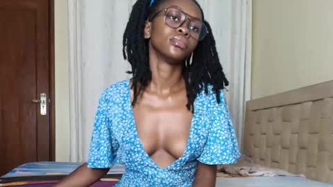 Heather online show from 23, 10, 2025