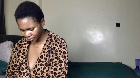 Snapshot of bootylicious_1_ chatting on 25, 2, 2026 vee online show from 25, 2, 2026
